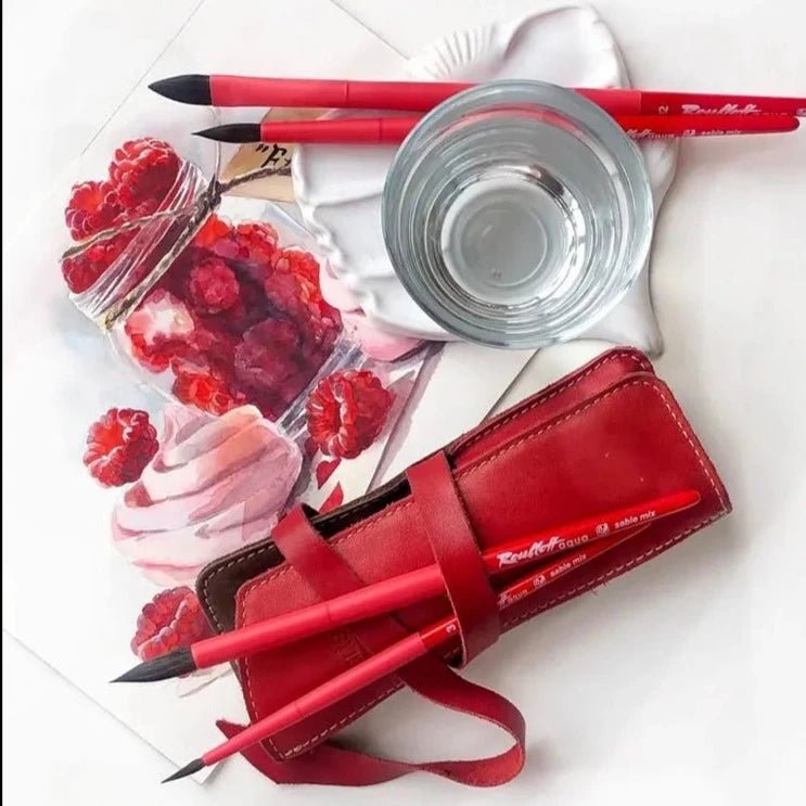 Aqua brush // Sable Mix, Oval, red handle // by Roubloff - Artish