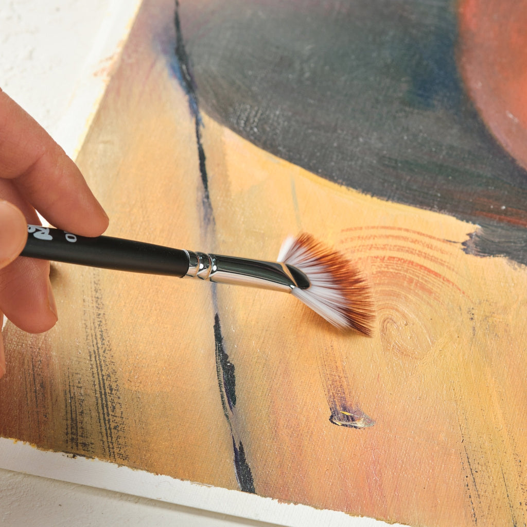 Blur brush // Synthetic, Fan // by Roubloff - Artish