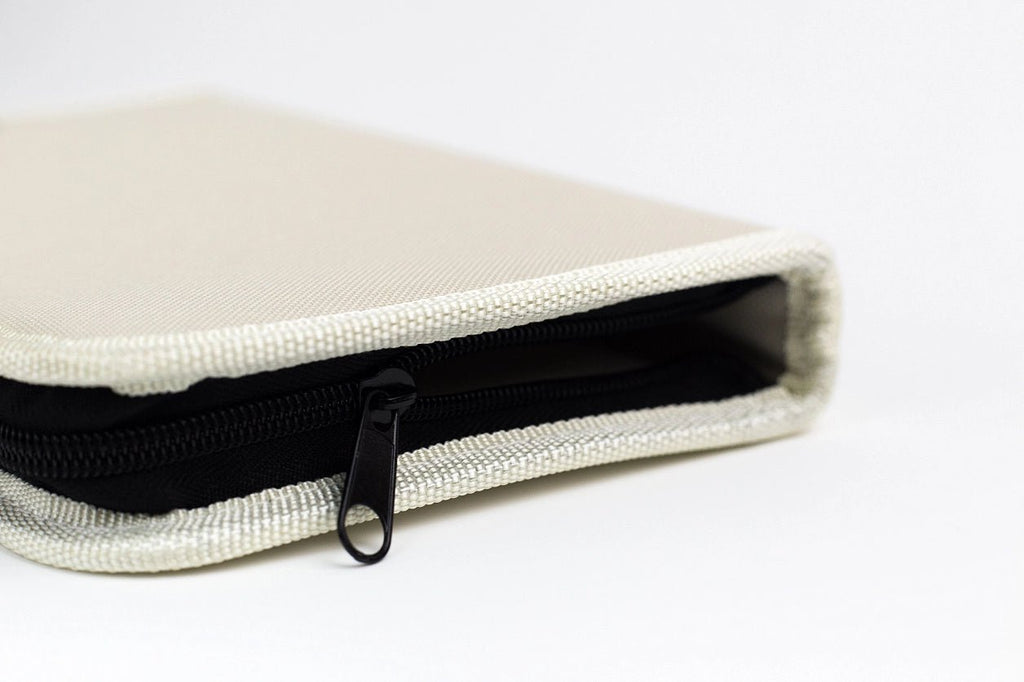 Brush case // Beige fabric, 16 x 25 cm (EMPTY case) // by Malevich - Artish