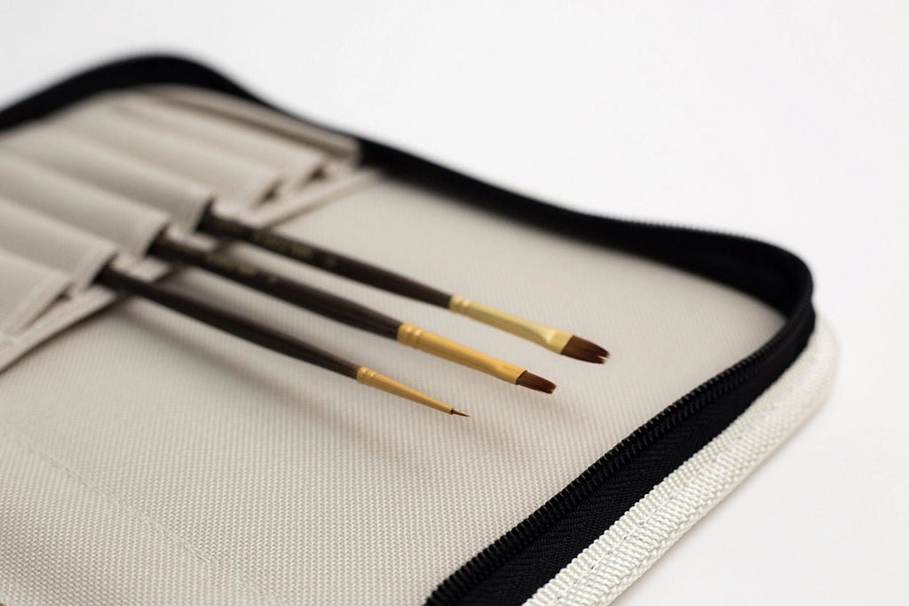 Brush case // Beige fabric, 16 x 25 cm (EMPTY case) // by Malevich - Artish