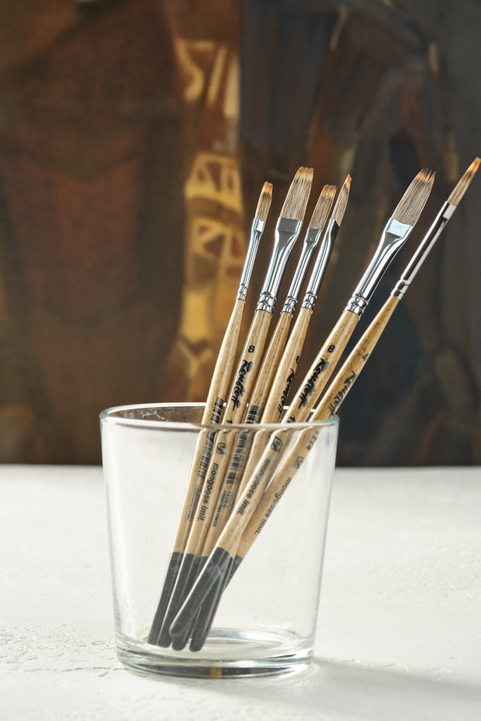 Brush // Synthetic Mongoose imitation, Trail // by Roubloff - Artish