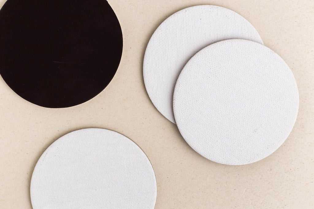 Canvas magnet set of 4 pcs // Circle, 7,5 cm // by Malevich - Artish