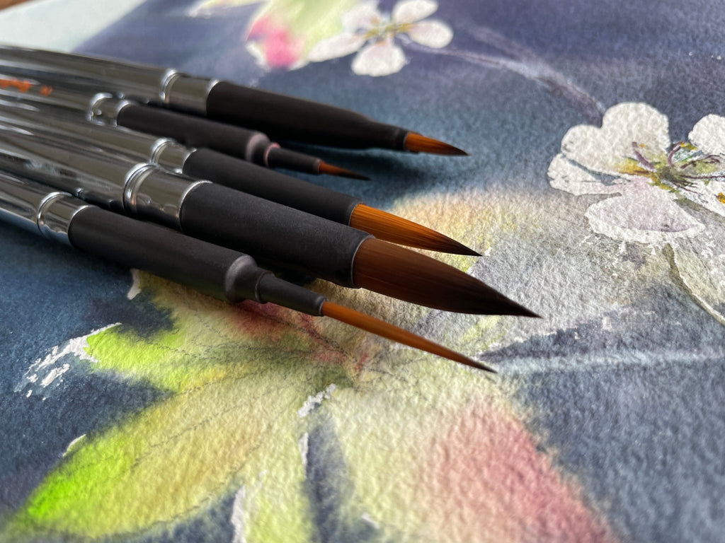 Travel brush // Synthetic kolinsky imitation, Liner, #2 // by Roubloff - Artish