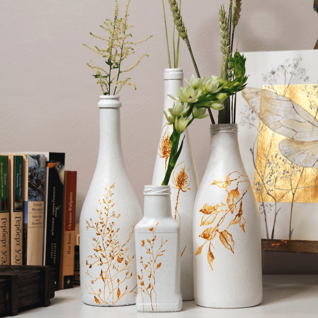 Acrylic paint set "Metallic" // 8 colours x 18 ml tubes // by Decola - Artish