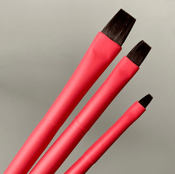 Aqua brush // Sable Mix, flat, red handle // by Roubloff - Artish