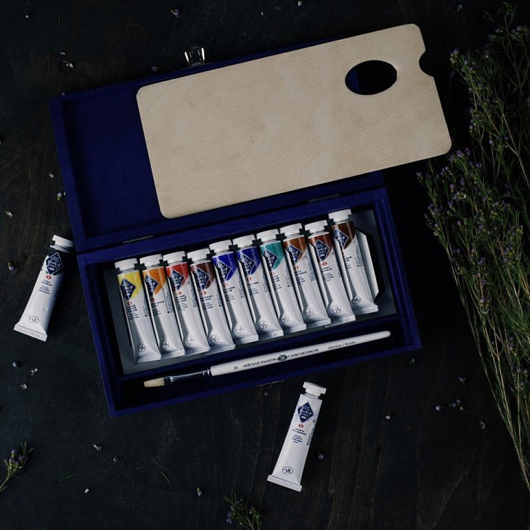 Extra-fine artists oil paint gift set in wooden box // 12 colours x 18 ml tubes // by Master-Class - Artish