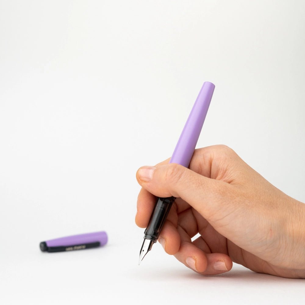 Fountain Pen EF 0.4mm converter // LILAC // by Malevich - Artish