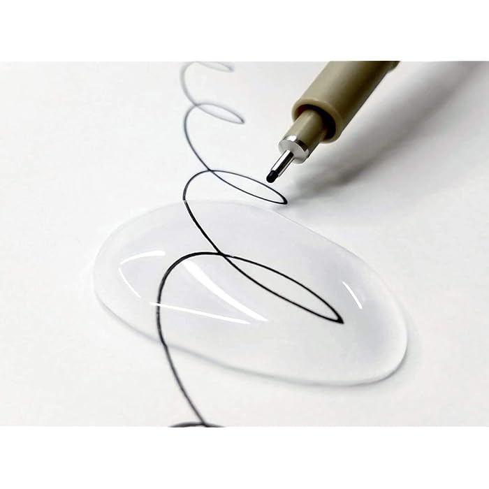 Pigma Micron fine liners // Size variety // by Sakura - Artish